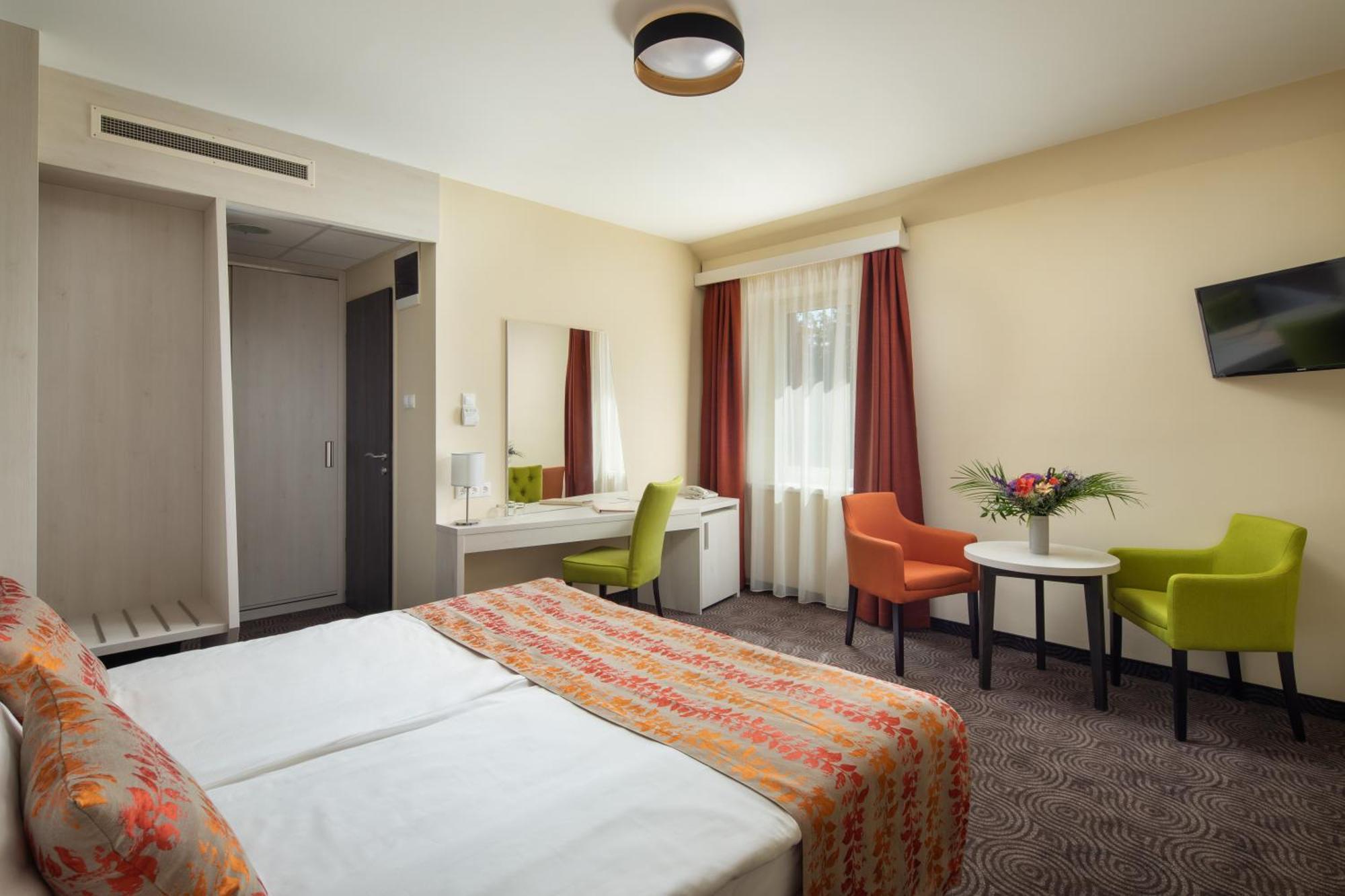 Kehida Termal Resort & Spa Kehidakustány Værelse billede